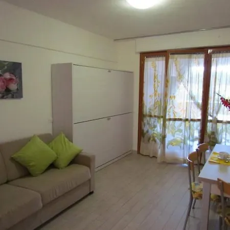 Apartment Nice Apartment-Pool-Tennis Courts Bibione