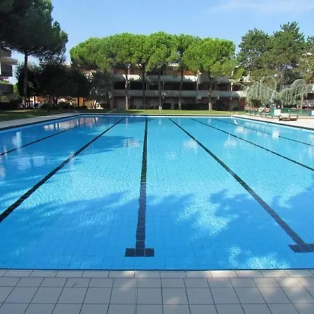 Apartment Nice Apartment-Pool-Tennis Courts *